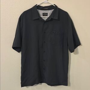 Quiksilver Men's XL Forest Green Black Button-Down Shirt